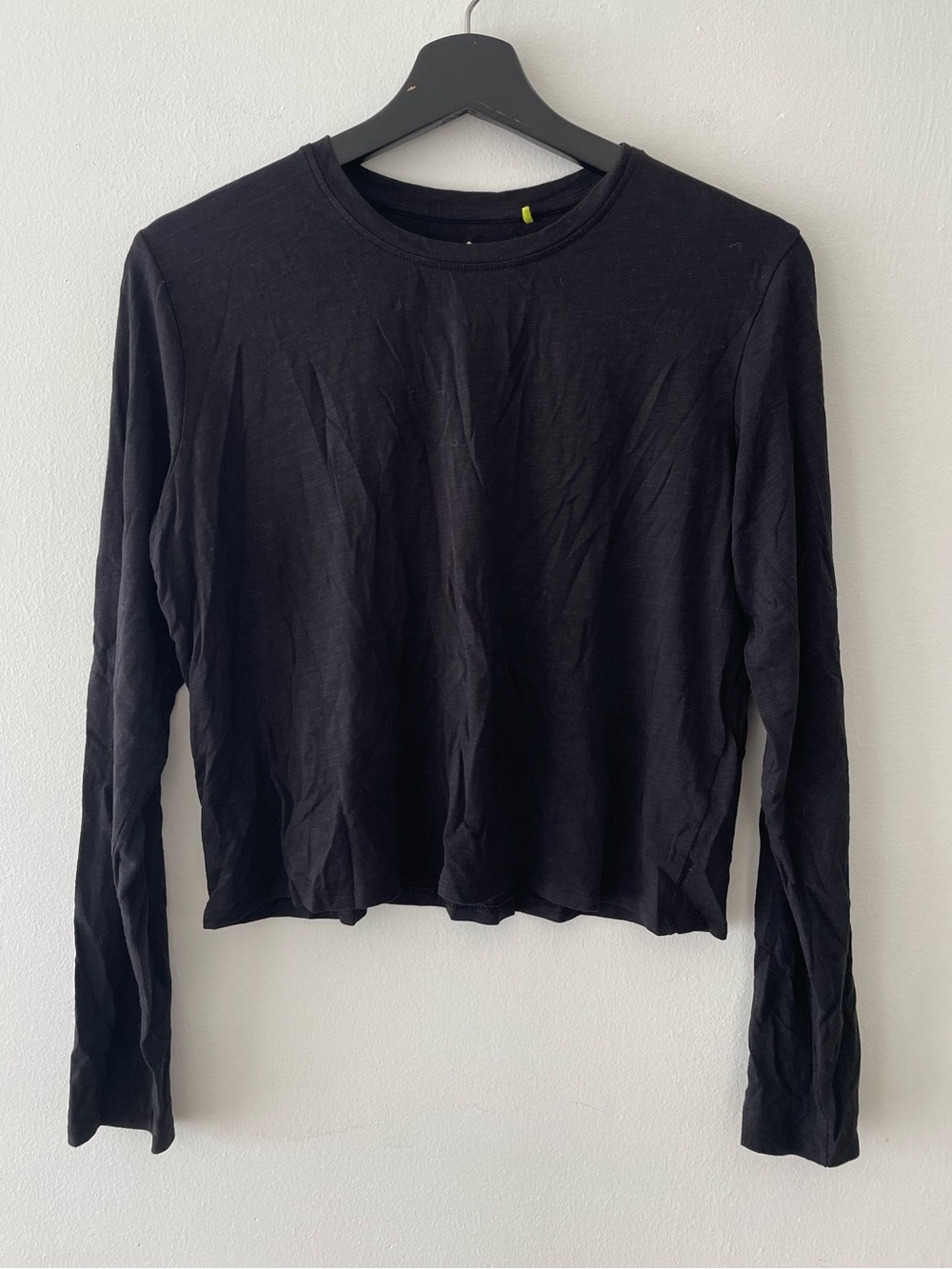tasc Performance Long Sleeve Cropped T-Shirt Size M